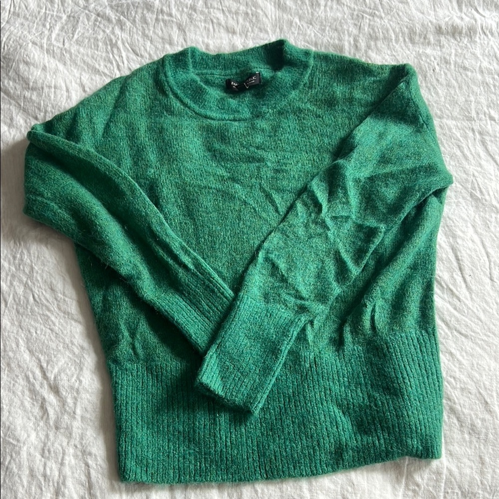 Kelly Green Women's Sweater Italian Yarn